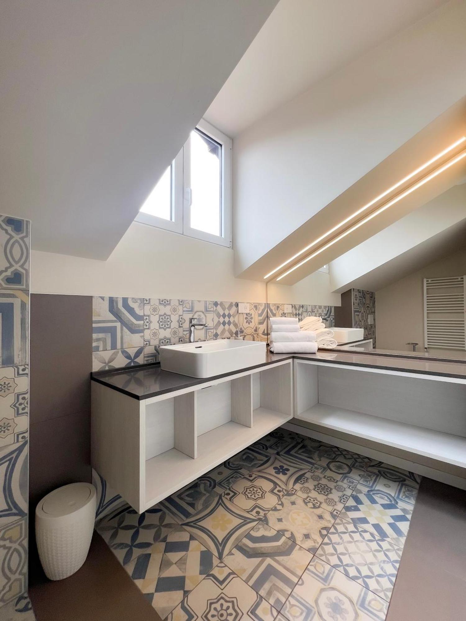 Comecasa 10 Minutes Walk From Duomo 2 Bedroom Apartamento